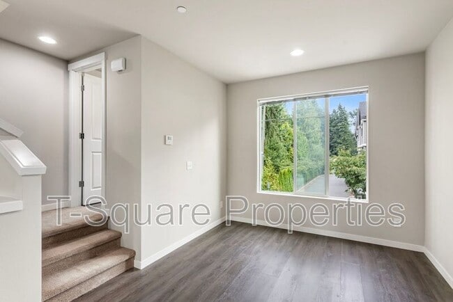 Building Photo - 12925 3rd Ave SE