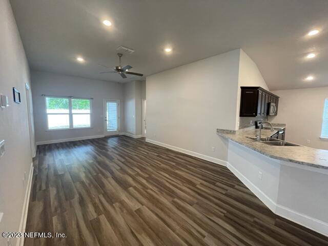 Building Photo - 7046 Camfield Landing Dr