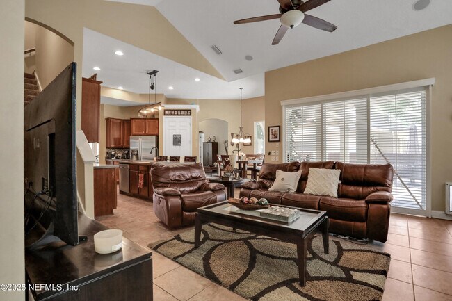 Building Photo - 8000 Hampton Park Blvd E