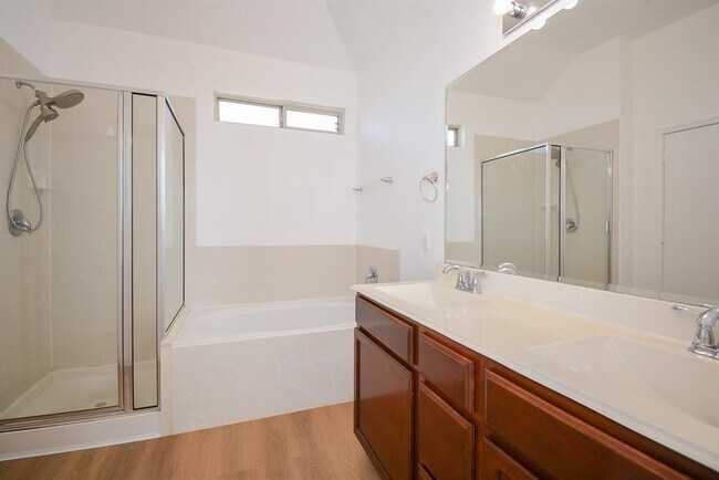 Building Photo - 20610 Hawkins Manor Ln