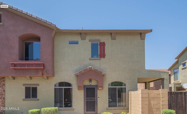 Building Photo - 2150 E Bell Rd
