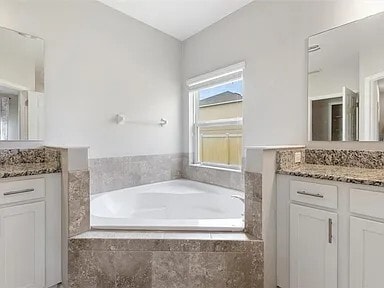 Building Photo - 5987 Ridge Lake Cir