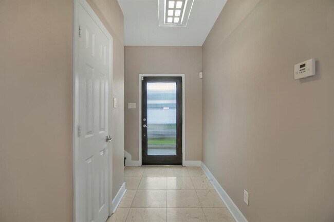 Building Photo - 4306 O'Reilly