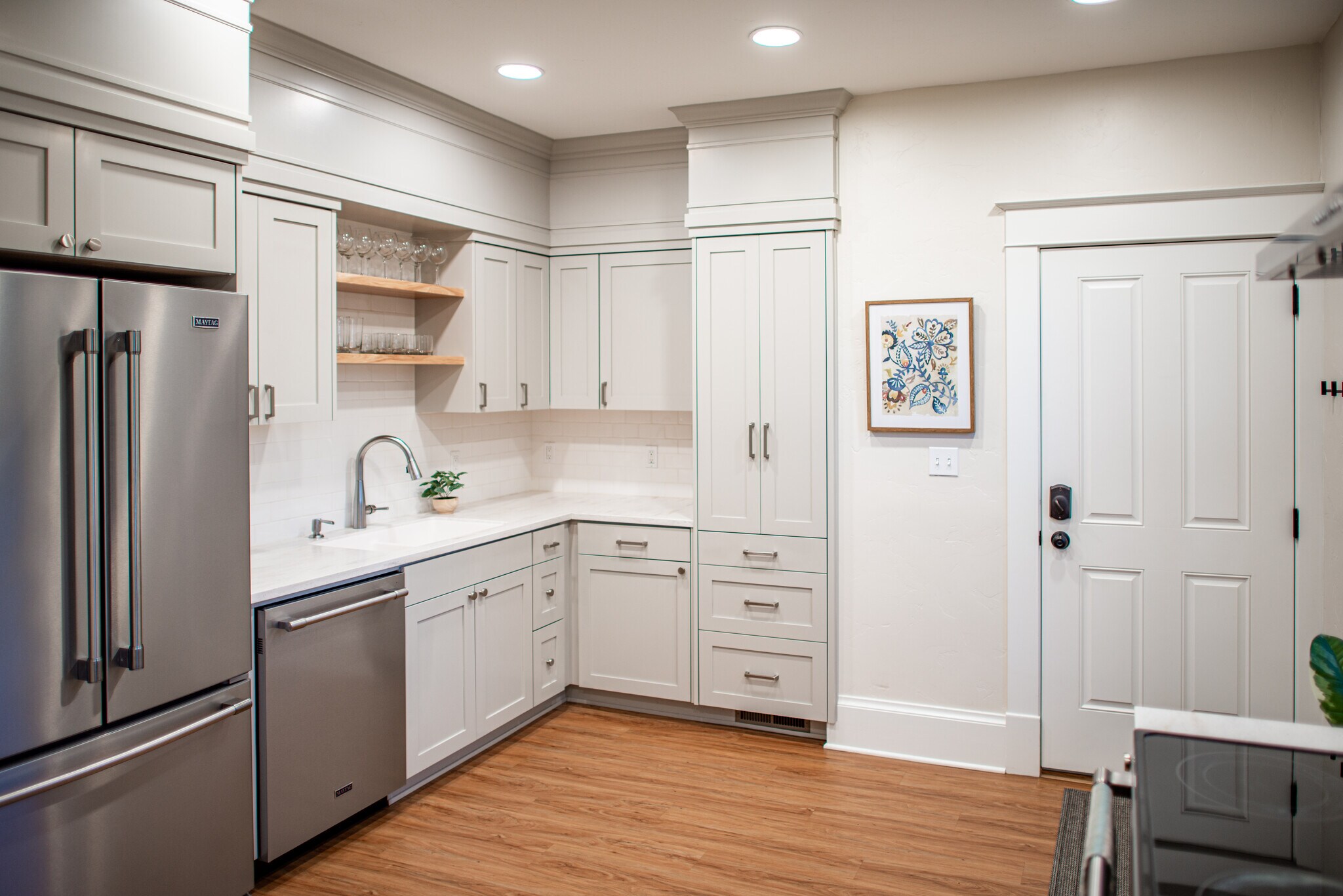 Building Photo - 1111 W 12th Ave