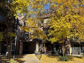 Building Photo - Maintenance-Free Living By The Beach