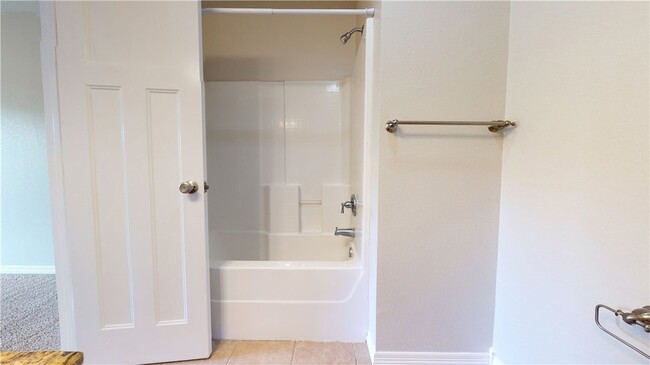 Building Photo - 6904 Appomattox Dr