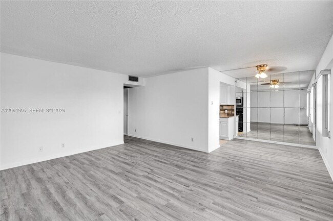 Building Photo - 300 SW 134th Way