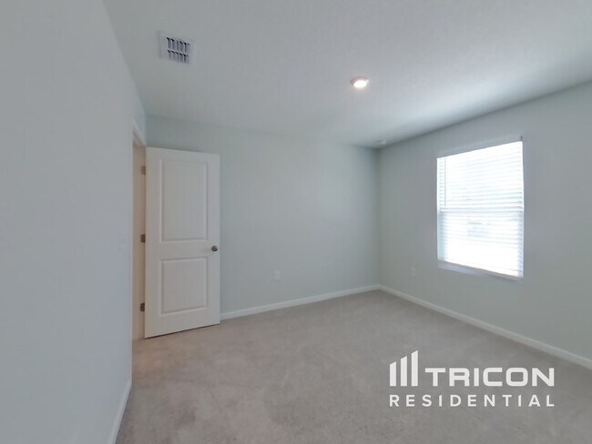 Building Photo - 56 Brazil Nut Cir