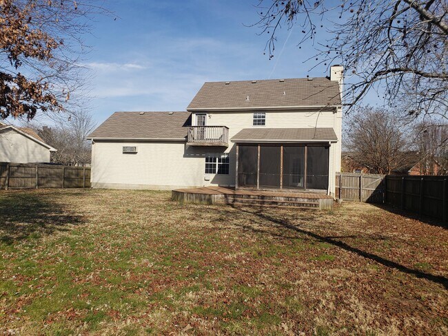 Building Photo - 2180 Riverway Dr