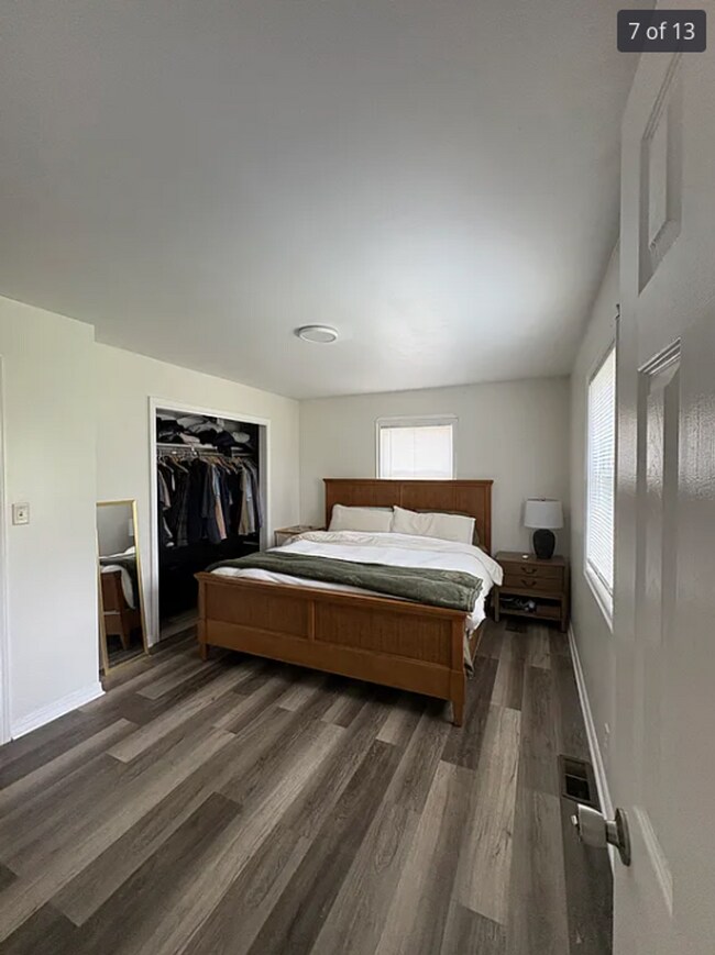 Building Photo - Amazing 3 bed 2 bath Brick Ranch in Carmel