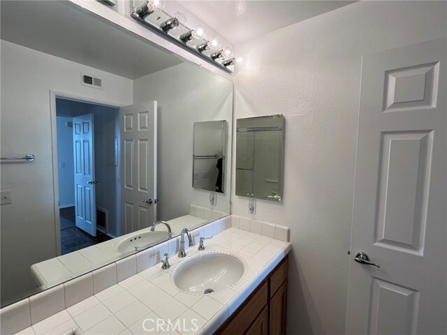 Building Photo - 230 Lille Ln