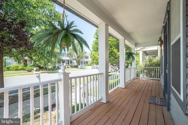 Building Photo - 20460 Charter Oak Dr