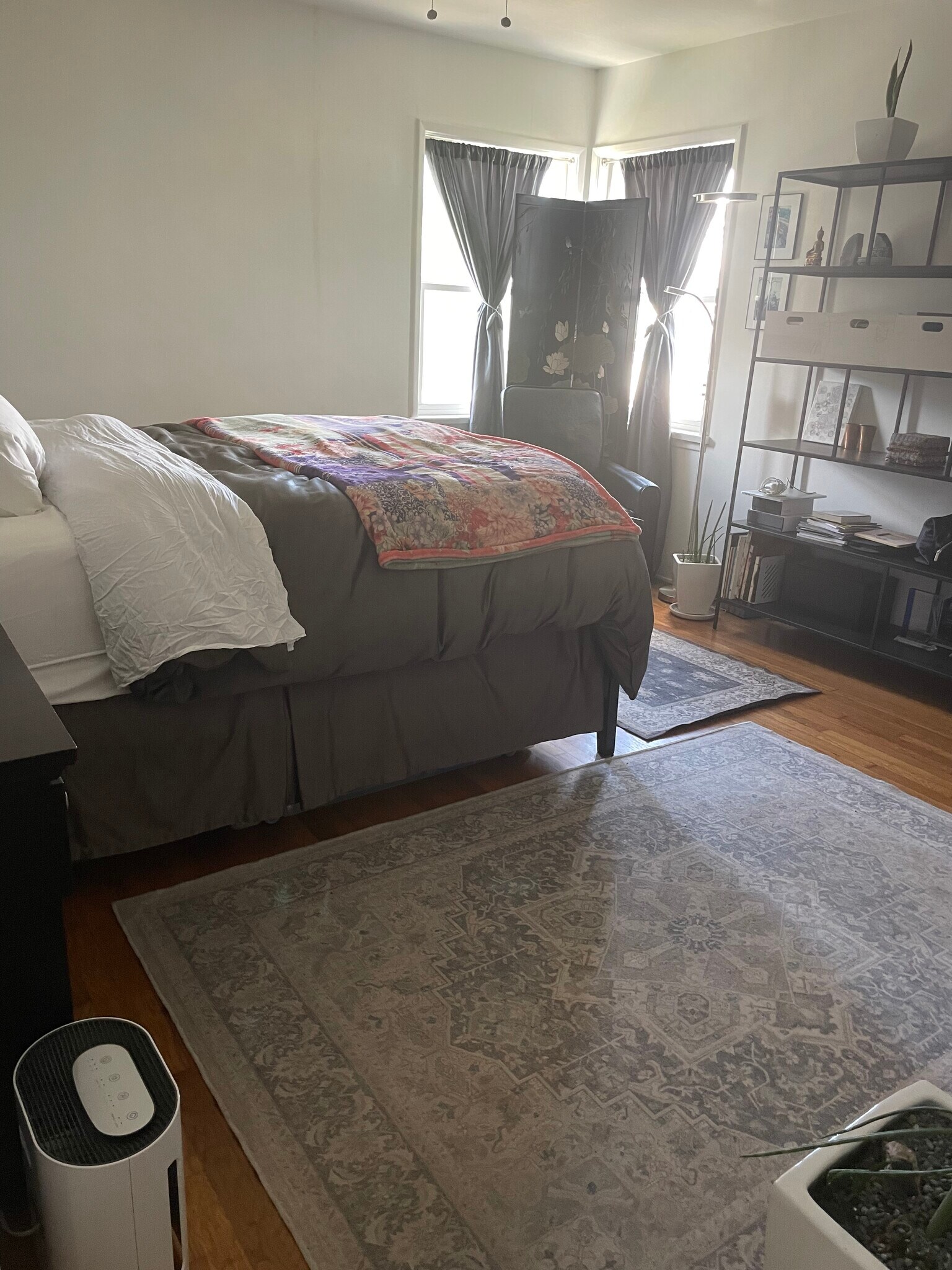 Building Photo - 2301 Oak St