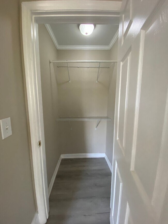 Building Photo - 323 The Plaza