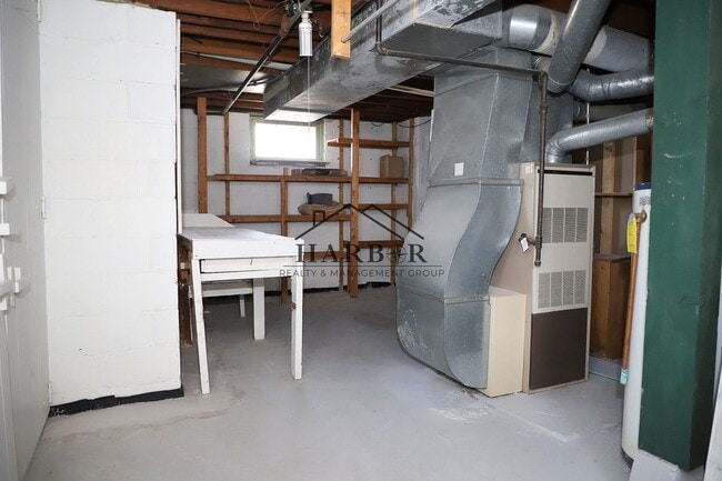 Building Photo - 3 Bedroom Single Family Home in SE Rochest...