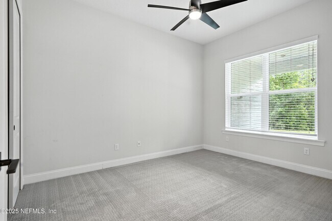 Building Photo - 480 Loosestrife Wy