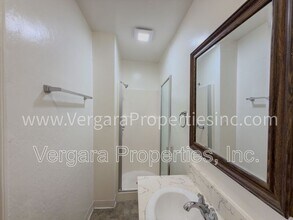 Building Photo - 13505 Mariposa Ave