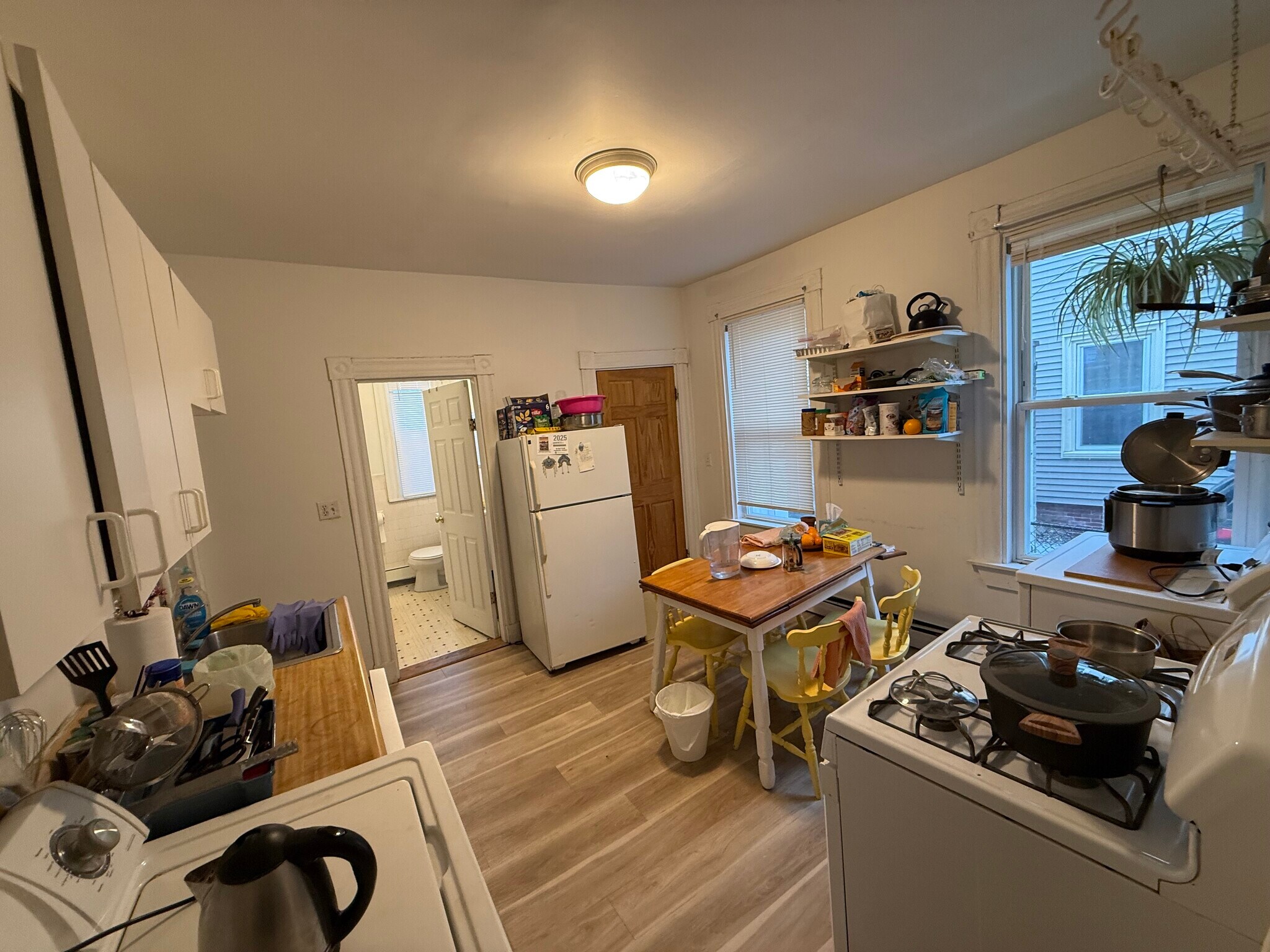 Building Photo - 52 Portsmouth St