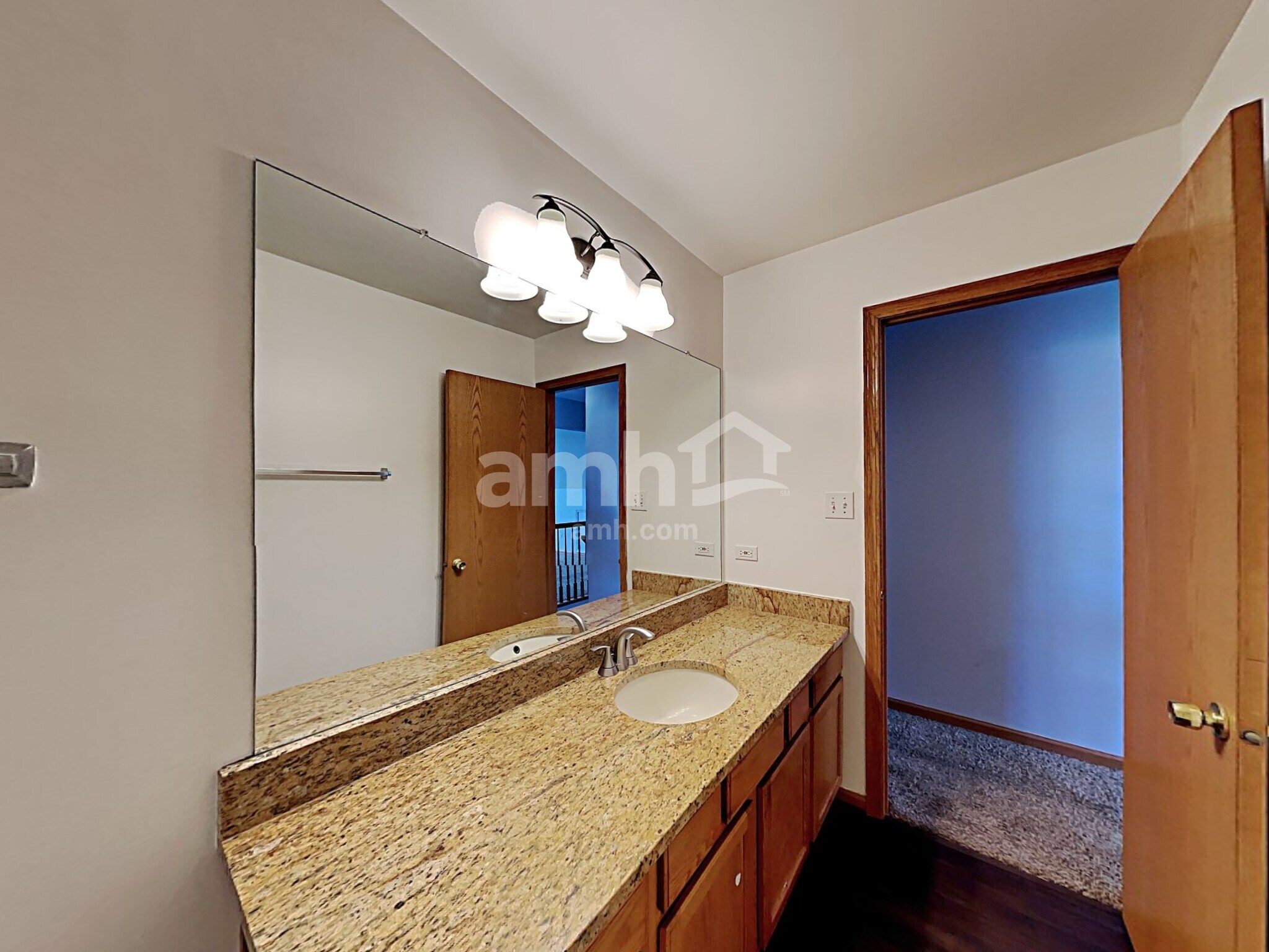 Building Photo - 2438 Foxtail Ct