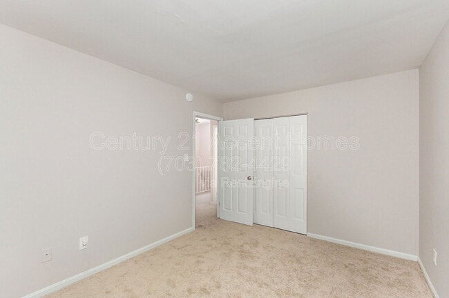Building Photo - 6613 Deer Gap Ct