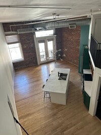 Building Photo - 1617 California St