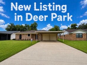 Building Photo - 2806 Spa Dr
