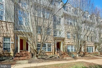 Building Photo - 7166 Little Thames Drive