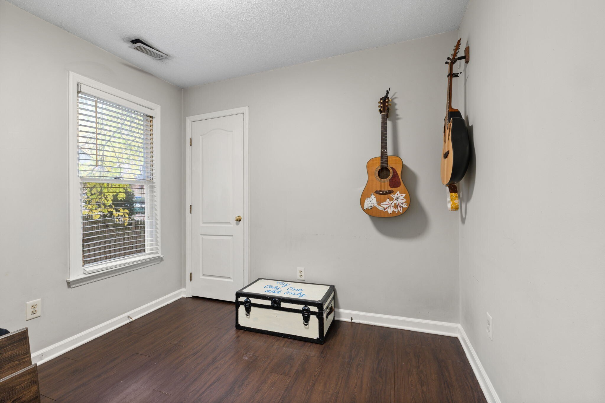 Building Photo - 3521 Greywood Dr