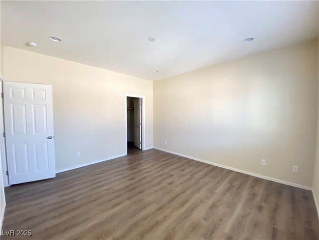 Building Photo - 134 Duxford Ave