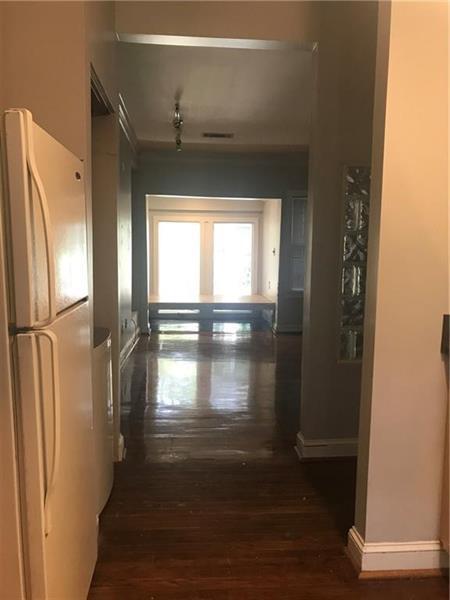 Building Photo - 864 Charles Allen Dr NE