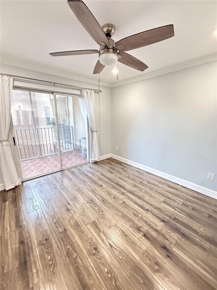 Building Photo - 8851 NW 119th St