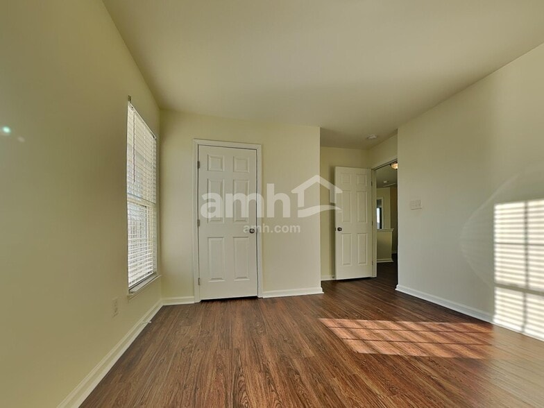 Building Photo - 5045 Prosperity Ridge Rd