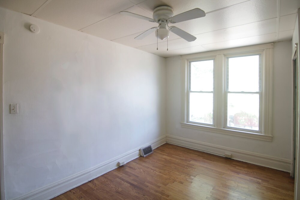 Building Photo - 618 West St