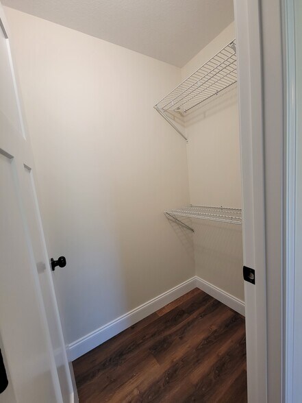 Bedroom #3 Closet - 517 Hendrickson St