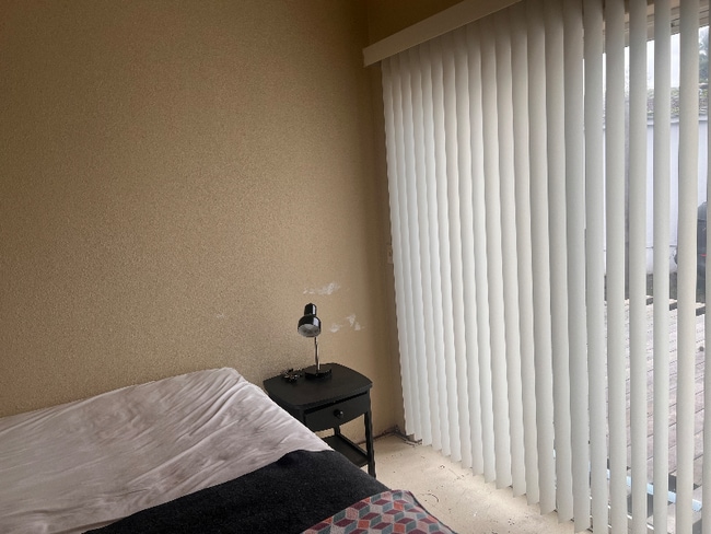 Building Photo - 386 La Casa St