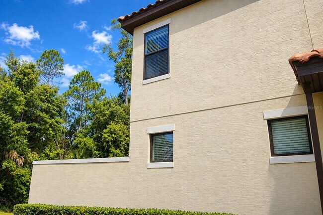 Building Photo - 8171 Roseville Blvd