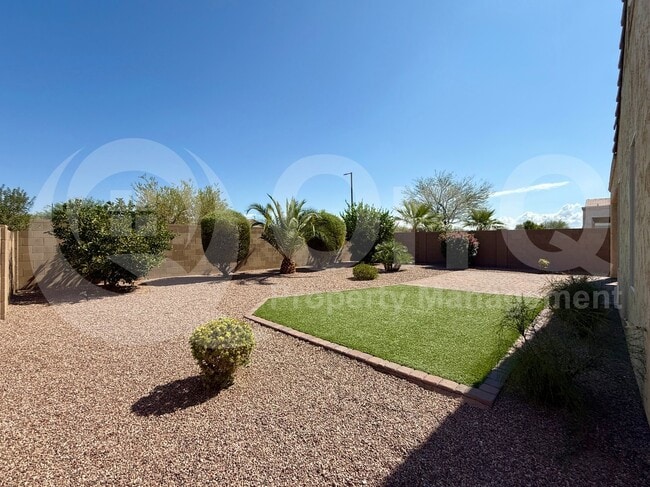 Building Photo - 5614 W Montebello Way