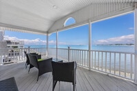 Building Photo - 28 Virginia St