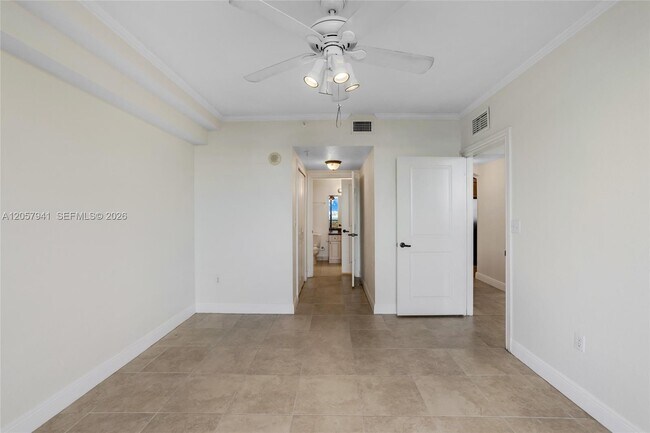 Building Photo - 2301 SW 27th Ave