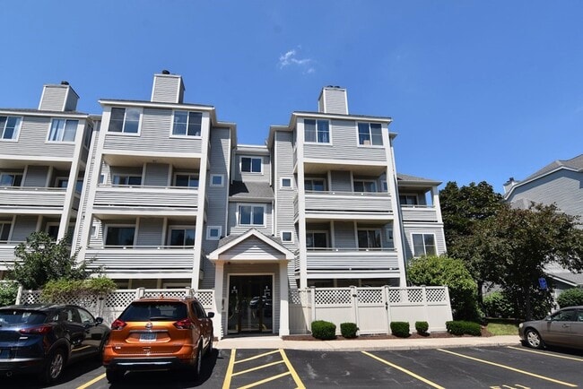 Primary Photo - 200 Falls Blvd