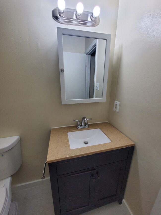 Bathroom - 6716 Milltown Ct