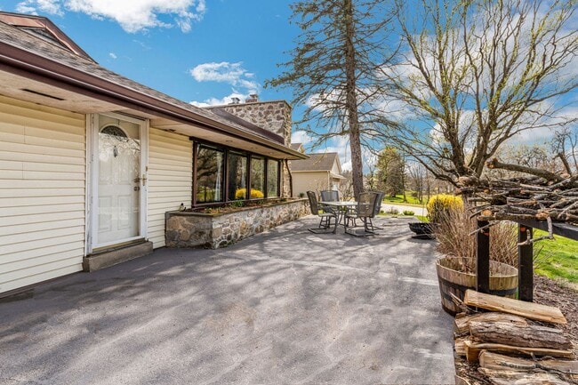 Building Photo - Single home in Methacton School District For Rent