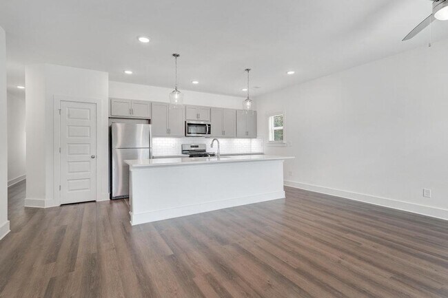 Building Photo - NEW Construction! Bonus OFFICE space! $100...