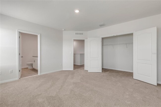 Building Photo - 2725 Silver Canoe Dr