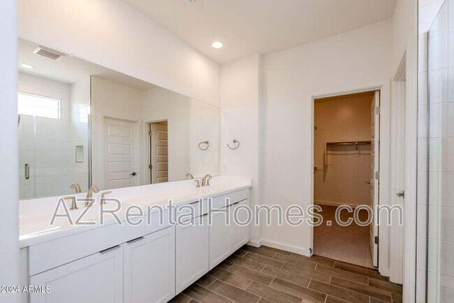 Building Photo - 34940 N Augite Way