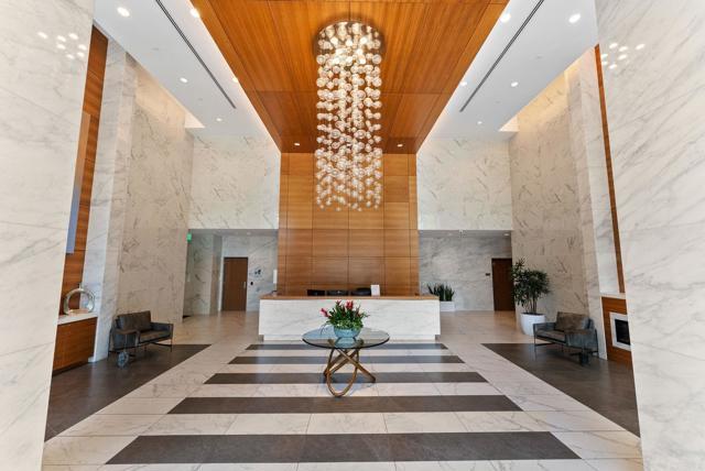 Building Photo - 2604 Fifth Ave