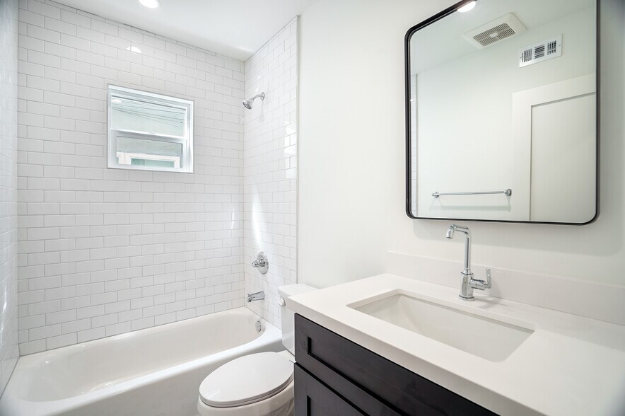 Building Photo - 5187 20th St