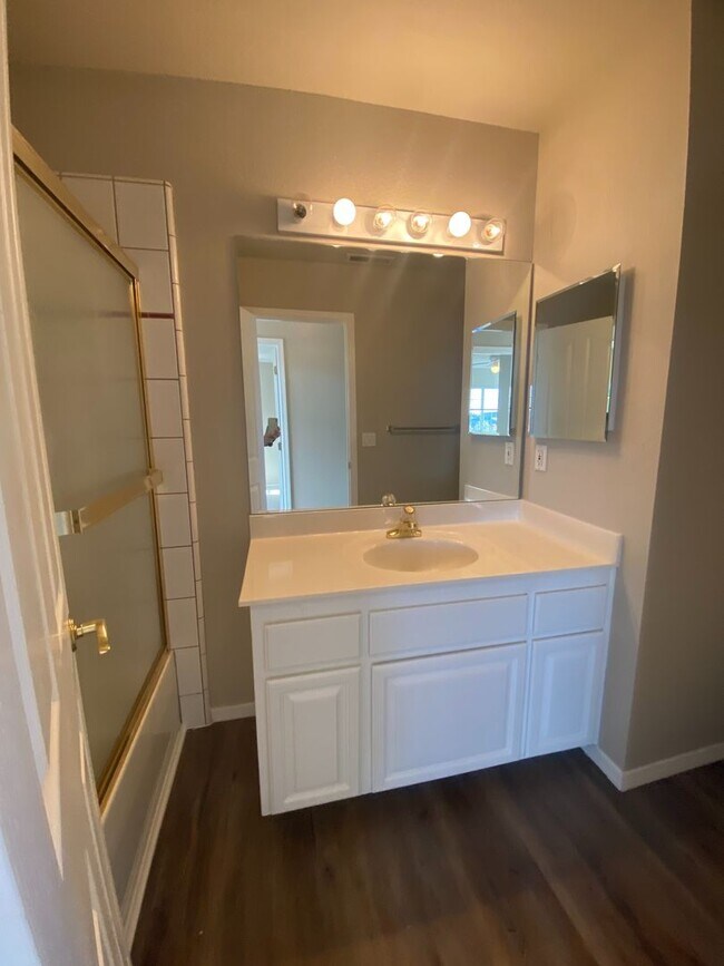 Building Photo - 8608 W Payette Ct