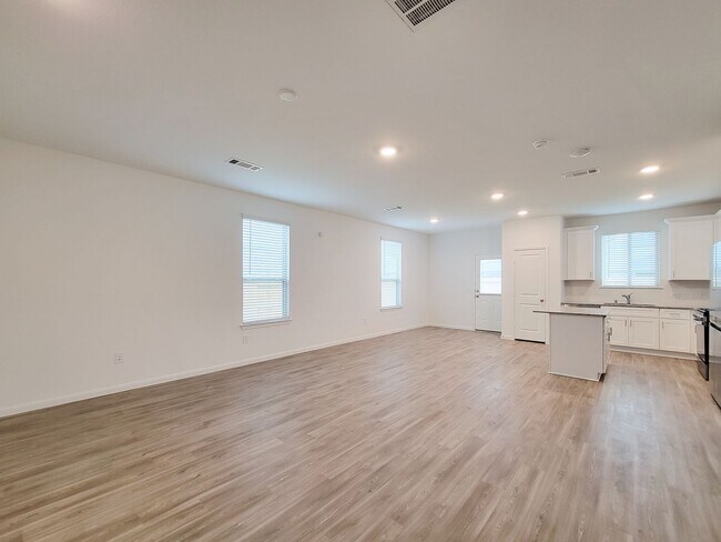 Building Photo - Beautiful brand-new construction with exceptional lake view in a new master planned community in ...