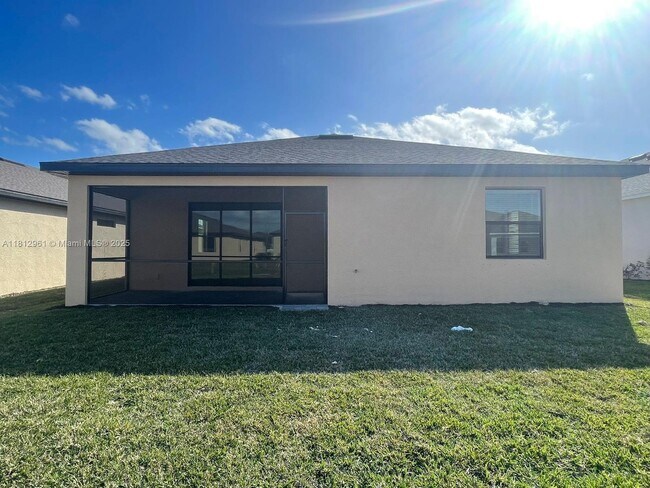 Building Photo - 16851 Cayo Key Dr